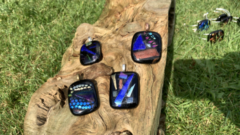 Glasanhänger Dichroic