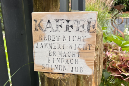 Holzschild 20x20 Kaffeeliebe