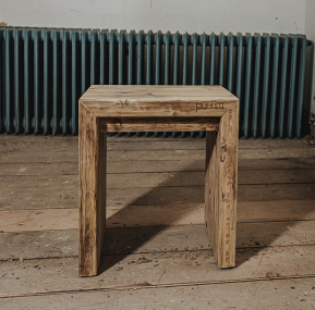 Hocker, Beistelltisch in U-Form “Hanka“ aus Holz