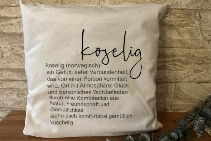 kuscheliges Kissen mit nordischem Spruch