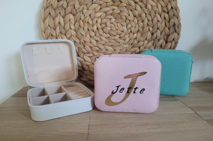 Personalisierte Schmuckdose