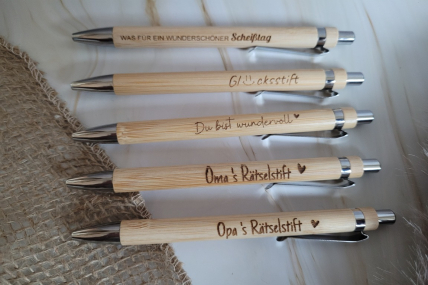 Kugelschreiber aus Bambus, personalisierbar