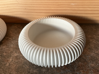 Runde Schale aus Beton, weiß - Stilvolles Wohnaccessoire