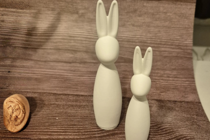 Schlichte Osterhasen im Zweierset