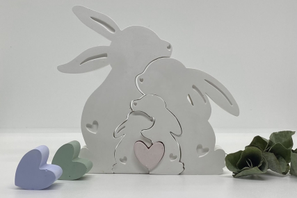 Liebevolle Häschenfamilie