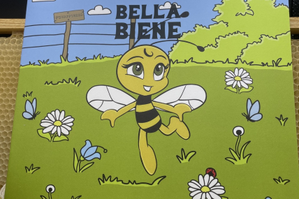 Bella Biene: Abenteuer auf dem Hof P'S Happyness – Kinderbuch mit Ausmalbildern