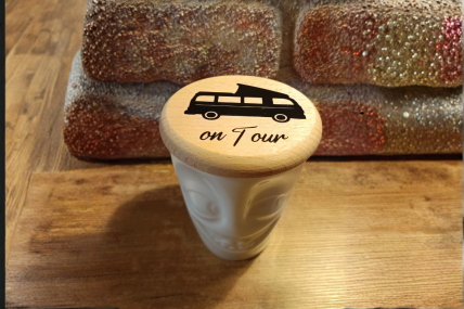 Getränkedeckel, Bierdeckel aus Buchenholz  Bus