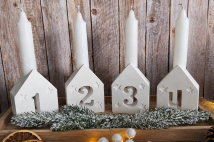 Adventshäuser aus Raysin – stilvolle Adventsdeko