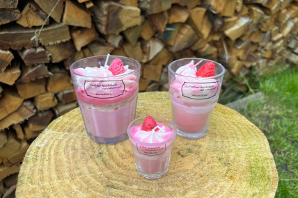 Erdbeer-Milchshake Dessert-Kerze