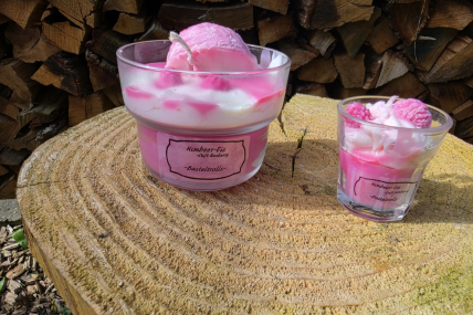 Himbeereis-Kerze