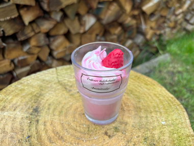 Erdbeer-Milchshake Dessertkerze-Klein