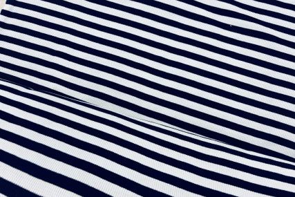 Leichter Strick in Marine / Hellblau