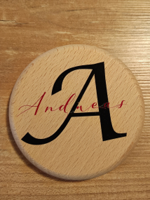 Getränkedeckel, Bierdeckel aus Buchenholz Name