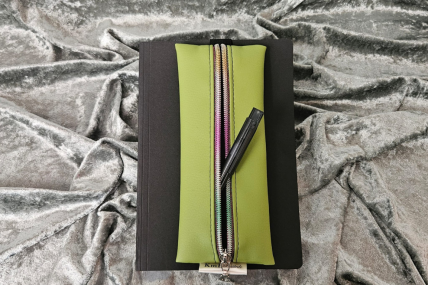 Stiftemäppchen Hellgrün mit Gummiband