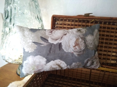 Kissen Winterrosen, 30x50 cm, 100% Baumwolle