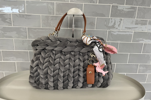 Strickbag Grau Samt