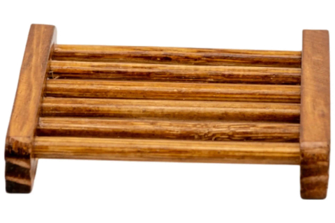 Seifengitter aus dunklem Holz – natürlich & funktional