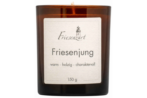 Duftkerze Friesenjung warm · holzig · charaktervoll