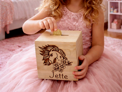 Holzspardose personalisiert 12x12 cm