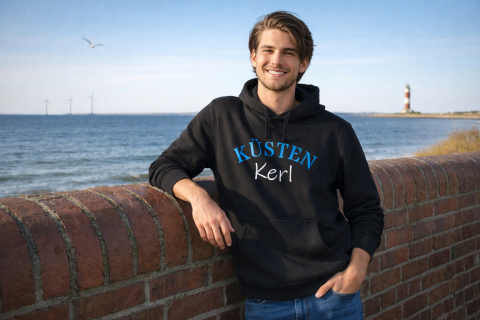 Hoodie „Küstenkerl“ - Farbe Schwarz - Druck Neonblau und Weiß