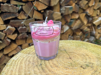 Erdbeer-Milchshake Dessertkerze-Mittel
