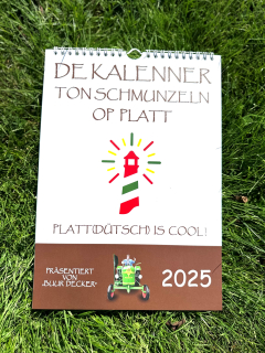 NEU! De Kalenner ton Schmunzeln op Platt 2025 - DER plattdeutsche Kalender