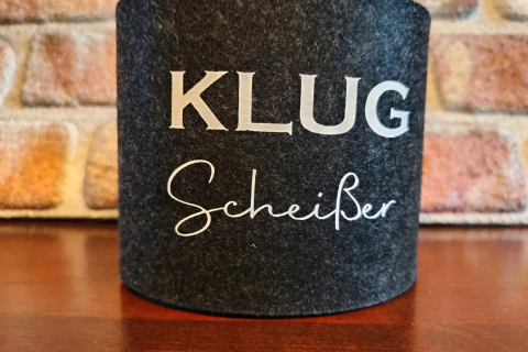 Toilettenpapier Banderole aus Filz perfektes kleines Geschenk für alle mit Humor!  