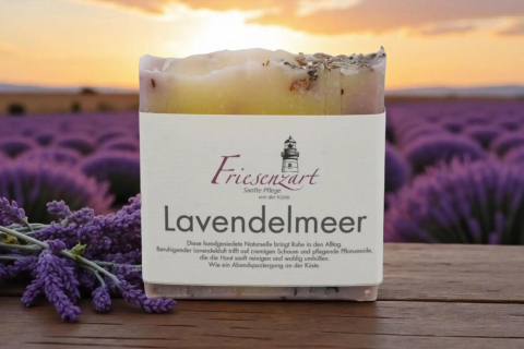 Lavendelmeer Naturseife – Lavendelduft & Peeling (110 g)