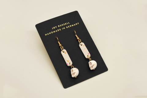 Leder Ohrringe „Skulls & Stripes“ 18k vergoldet