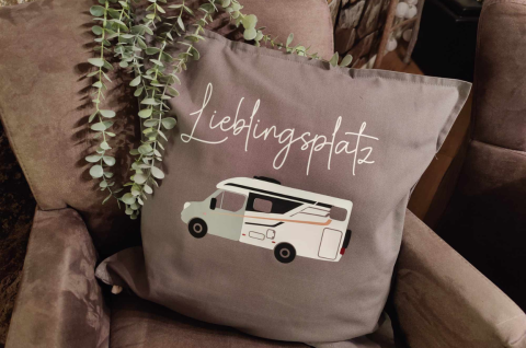 Kissenhülle/Kissenbezug 50x50cm Camping Wohnmobil/Camper "Nathalie" Lieblingsplatz