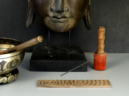 Räucherstäbchenhalter Nußbaum