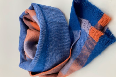 Alpaka-Schal Cuadro blau-orange