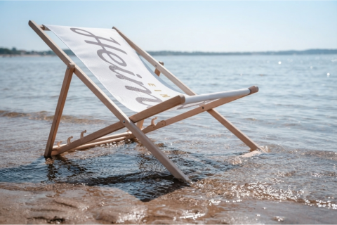 Sonnenliegestuhl mit Logoaufdruck 
