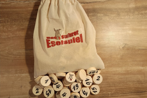 Das Stuhrer Eselspiel mit 81 Spielsteine