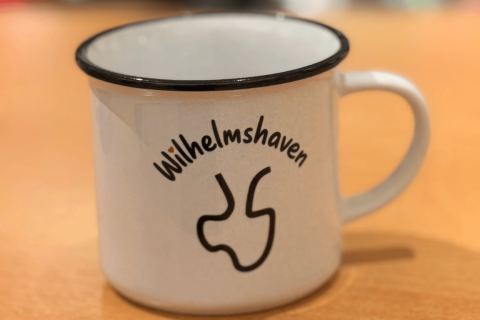 Keramiktasse Wilhelmshaven mit Jadebusen