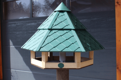 Futterhaus stehend XL