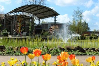 Blumenhalle und Gartenpark Wiesmoor