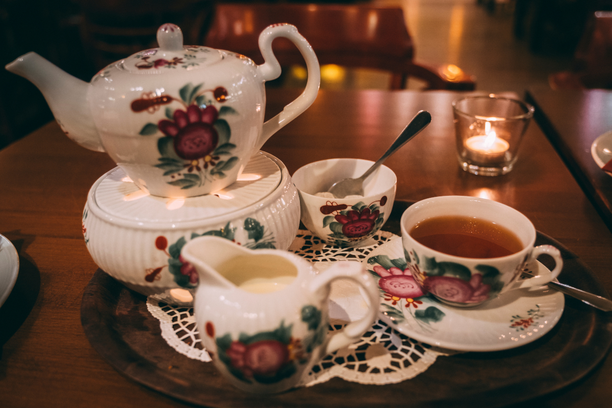 Wasser und Tee – so finden Sie die perfekte Liaison 