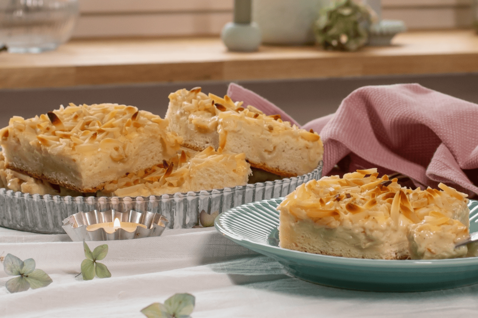 Friesenkuchen: norddeutscher Klassiker mit Pudding und Mandeln