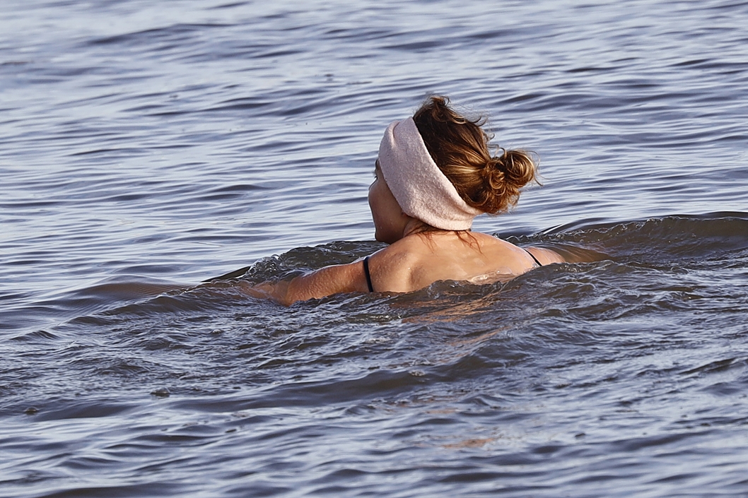 Eisbaden: Der Sprung ins kalte Wasser 